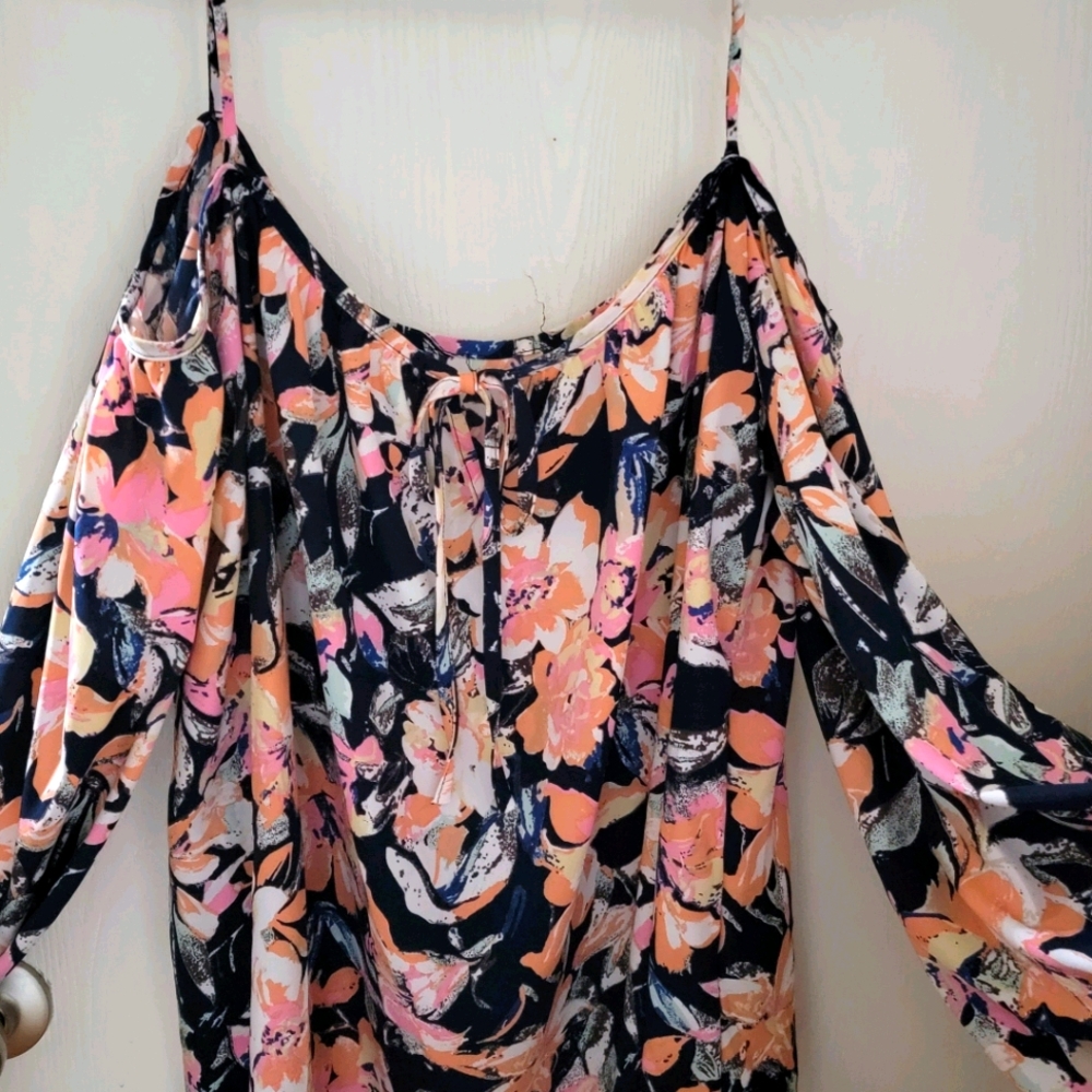 Maternity blouse - Picture 3 of 5